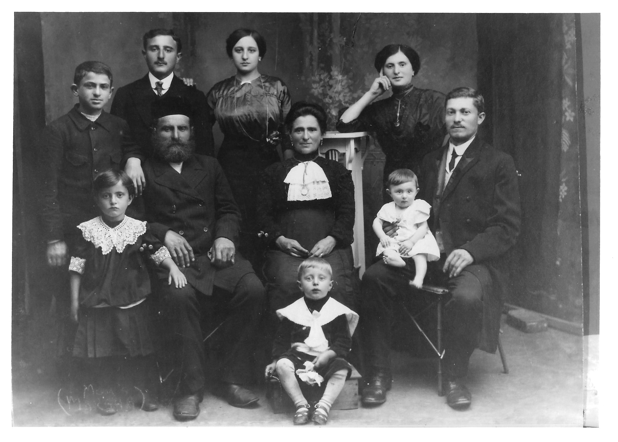 Sender's Nuclear Family (c1914)